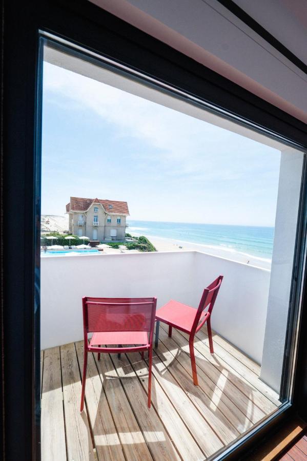 Le Grand Hotel De La Plage Biscarrosse-Plage Esterno foto